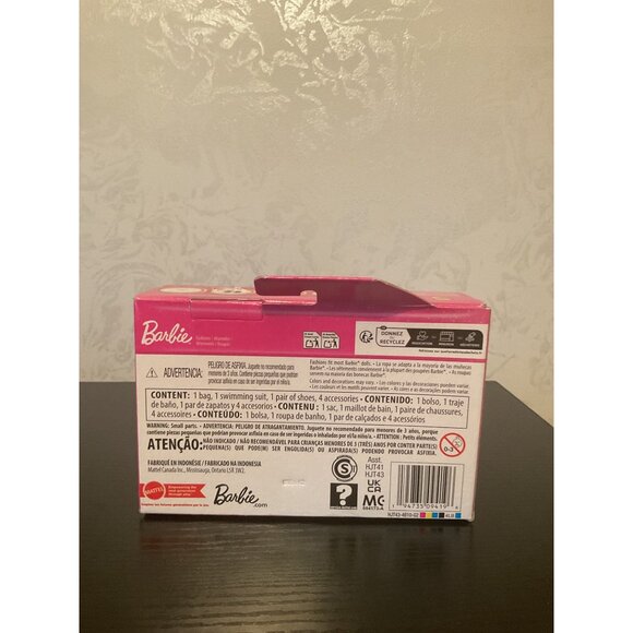 Barbie Swim N Dive Accessory Set With Bag Shoes & Surprise Items For Dolls - Picture 3 of 6